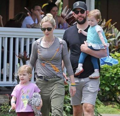 Hazel Krasinski with her parents John Krasinski and Emily Blunt and siblings.
